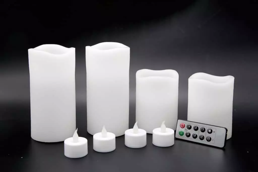 Brand new 😍 Basic Elements™ White LED Candle Set with Remote By Ashland® ❤️ 5 Brand new 😍 Basic Elements™ White LED Candle Set with Remote By Ashland® ❤️ - Image 3