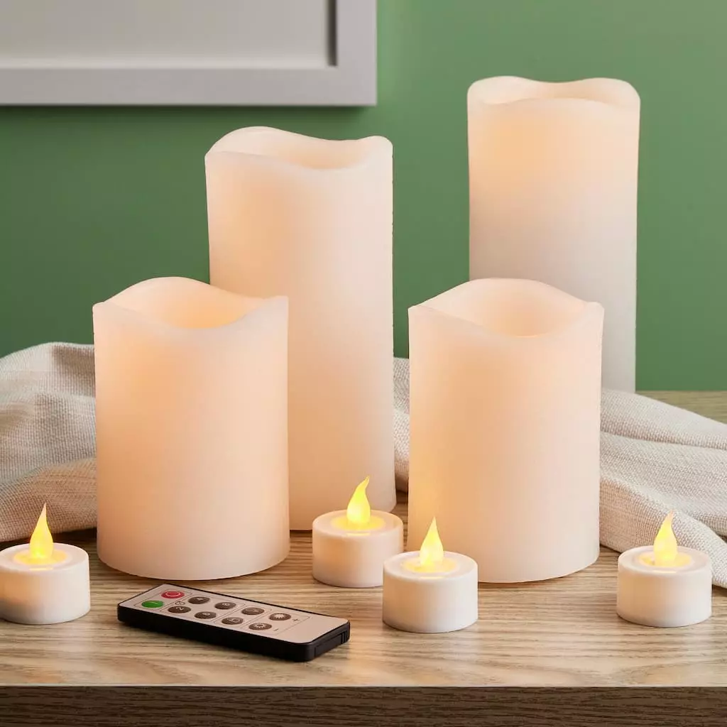 Brand new 😍 Basic Elements™ White LED Candle Set with Remote By Ashland® ❤️ 4 Brand new 😍 Basic Elements™ White LED Candle Set with Remote By Ashland® ❤️ - Image 2