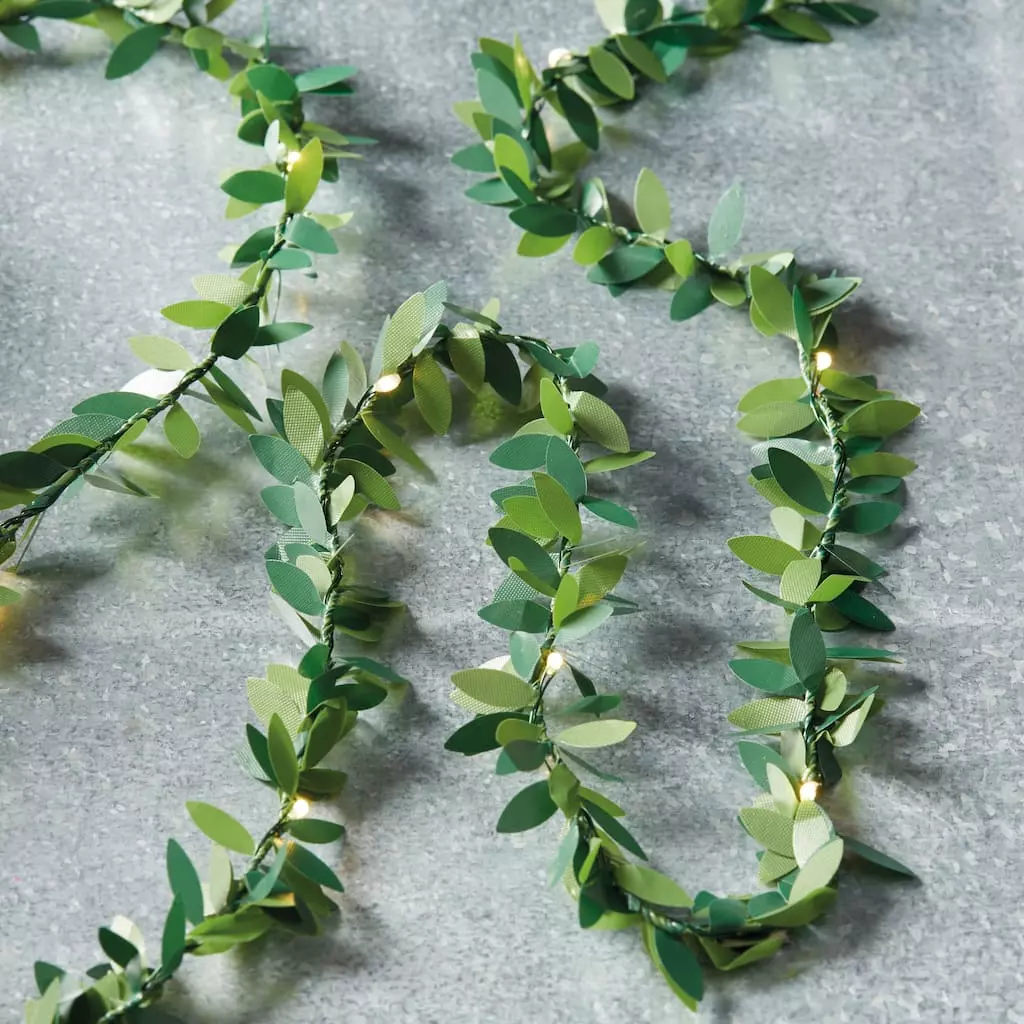 Brand new 🥰 10ft. Leaf Garland String Lights by Ashland™ ❤️ 5 Brand new 🥰 10ft. Leaf Garland String Lights by Ashland™ ❤️ - Image 3