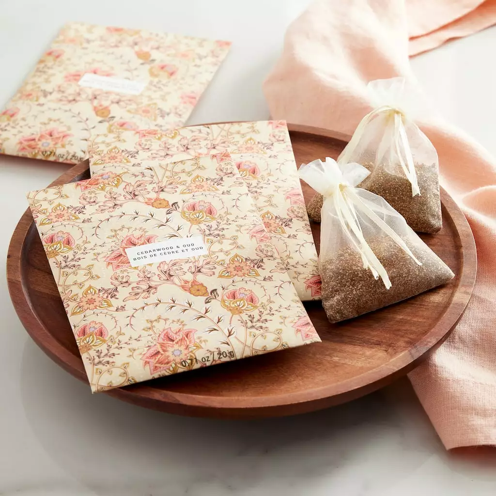 Best reviews of 😀 Cedarwood & Oud Scented Sachet, 3ct. by Ashland® 🎁 4 Best reviews of 😀 Cedarwood & Oud Scented Sachet, 3ct. by Ashland® 🎁 - Image 2