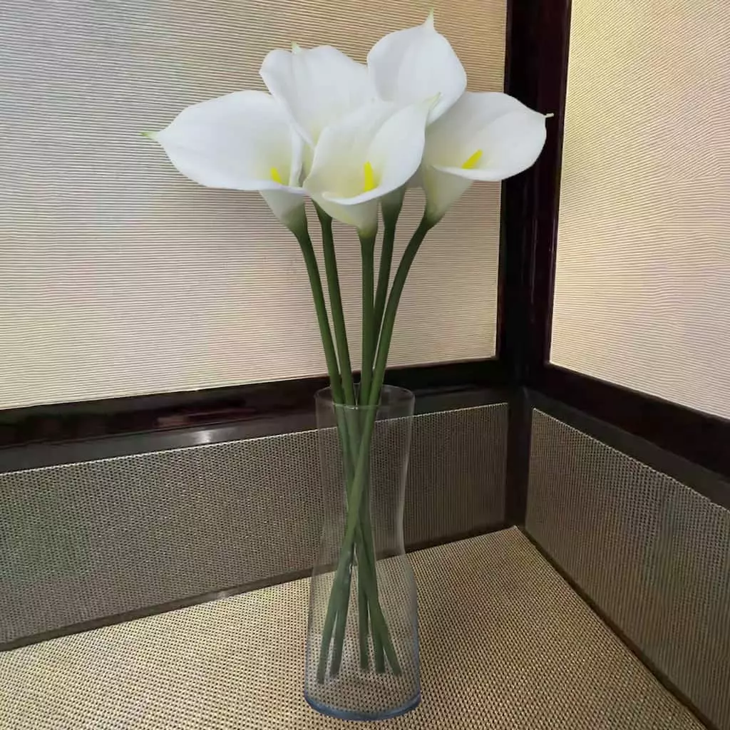 Outlet 🤩 White Calla Lily Stem by Ashland® 😀 7 Outlet 🤩 White Calla Lily Stem by Ashland® 😀 - Image 5
