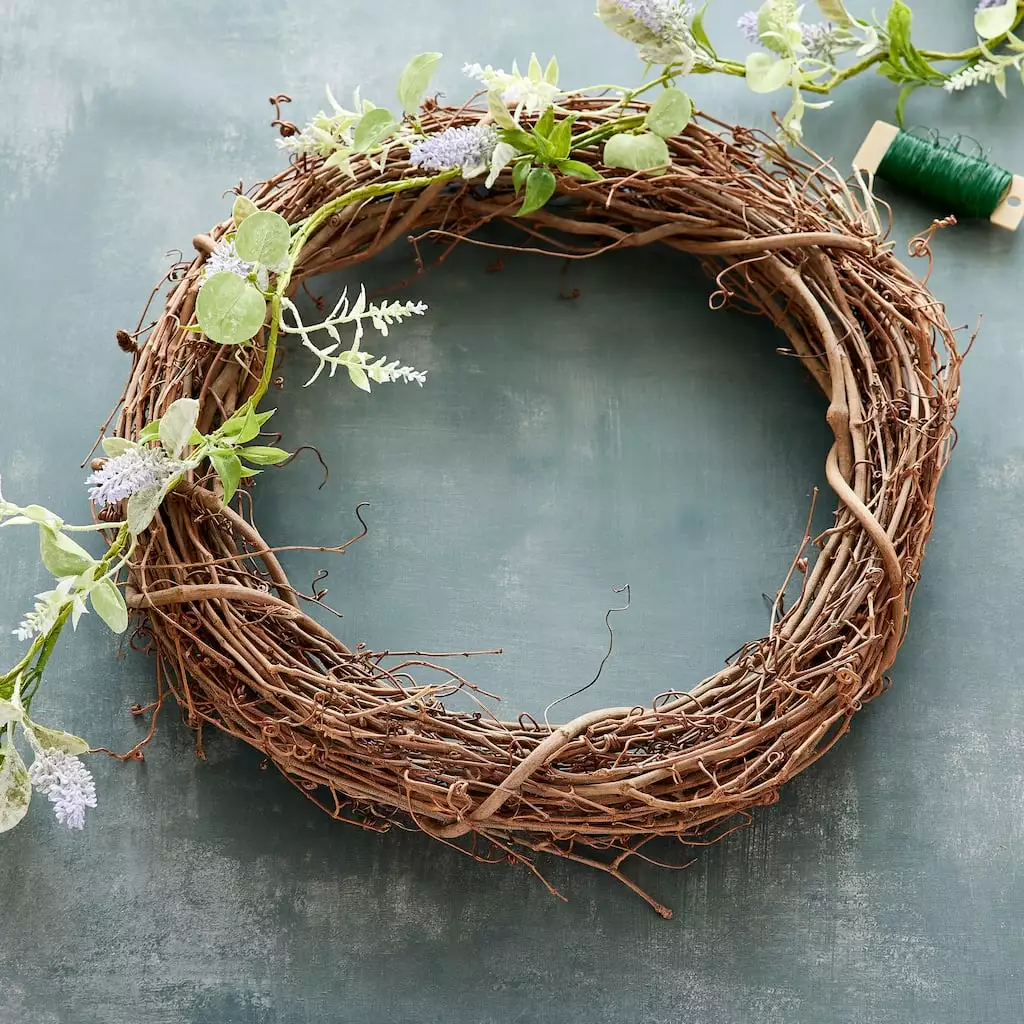 Wholesale ๐ 15 Pack: 18" Grapevine Wreath by Ashland® ๐งจ 3 Wholesale ๐ 15 Pack: 18" Grapevine Wreath by Ashland® ๐งจ - Image 2